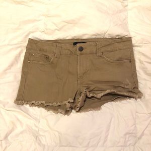Comfty Tan shorts